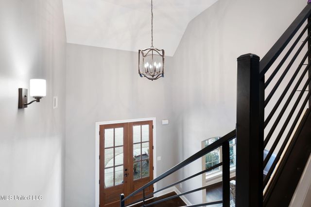 4883 W Oak Grove Road, Hernando, MS 38632