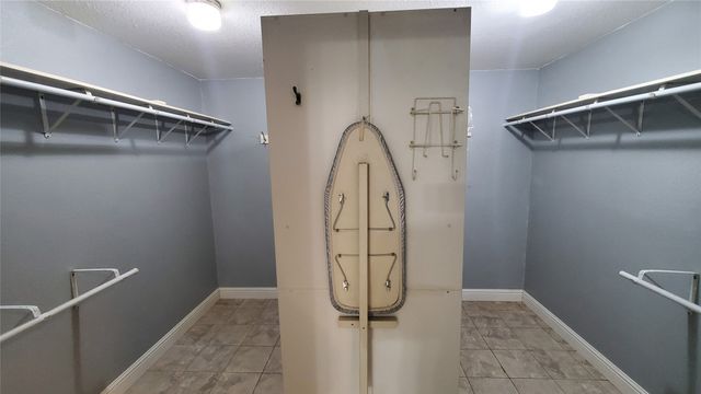 310 County Road 2406, Tool, TX 75143