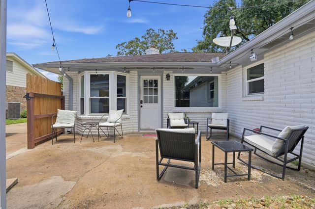 12919 Westhorpe Drive, Houston, TX 77077