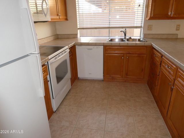 14852 N 24TH Drive 9, Phoenix, AZ 85023