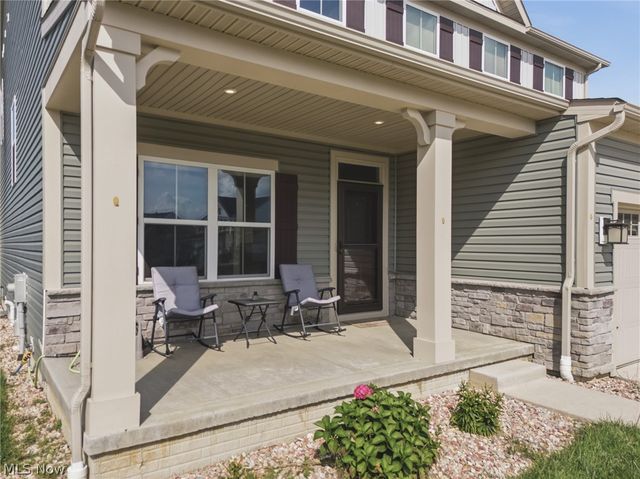 2180 Orchard Circle, Ravenna, OH 44266