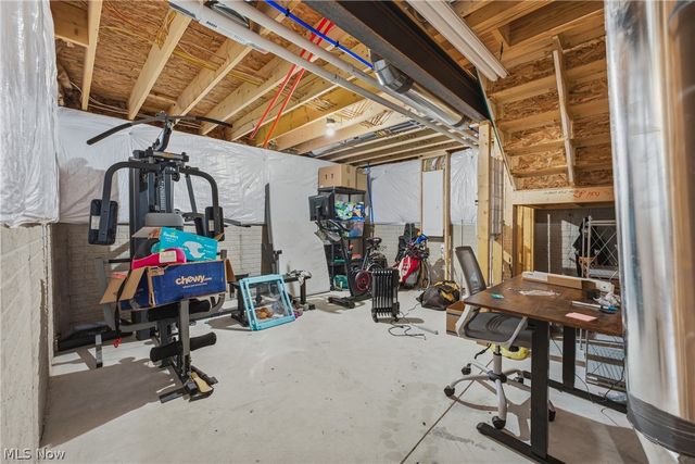 2180 Orchard Circle, Ravenna, OH 44266