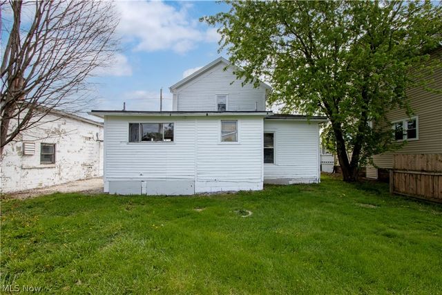307 S Main Street, Orrville, OH 44667