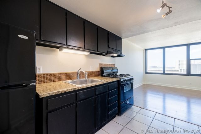 450 W 7th Street 1410, Tulsa, OK 74119