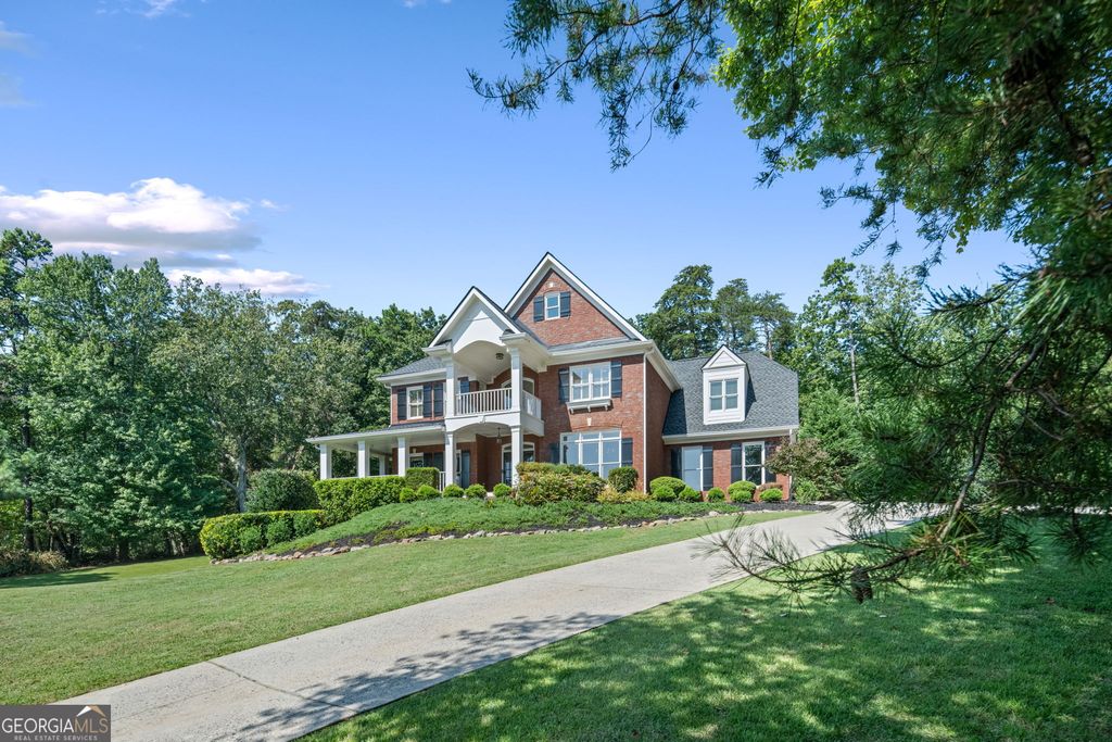 1990 Sawnee Court, Cumming, GA 30040