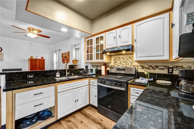 12451 Ralston A, Sylmar, CA 91342