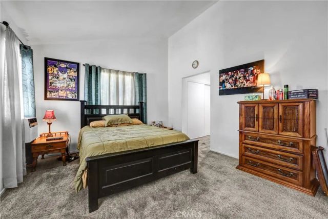 12451 Ralston A, Sylmar, CA 91342