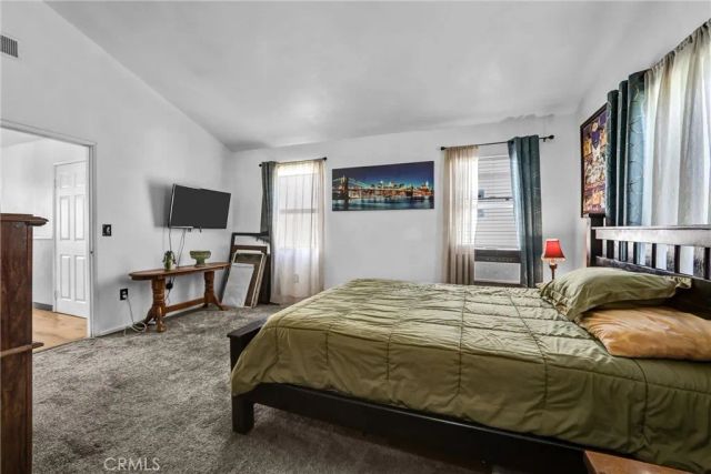 12451 Ralston A, Sylmar, CA 91342