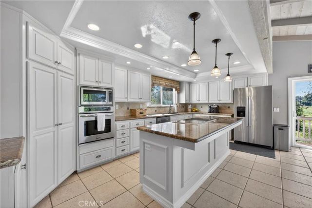 30470 Avenida Estrada, Temecula, CA 92591