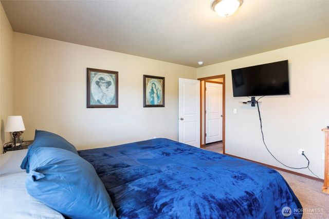 2217 Sirkka Ave, Centralia, WA 98531
