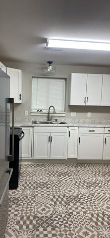 34 Highway 20, Summertown, TN 38483