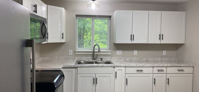 34 Highway 20, Summertown, TN 38483