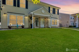 103 Brewster Circle, Old Bridge, NJ 08857