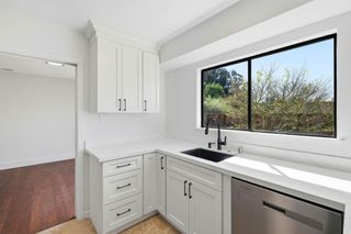 2022 Bob White Ln, Santa Cruz, CA 95065