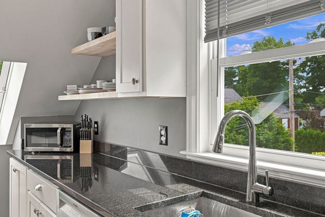 341 High 3, Newburyport, MA 01950