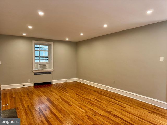 625 CHELTEN HILLS DR, Elkins Park, PA 19027
