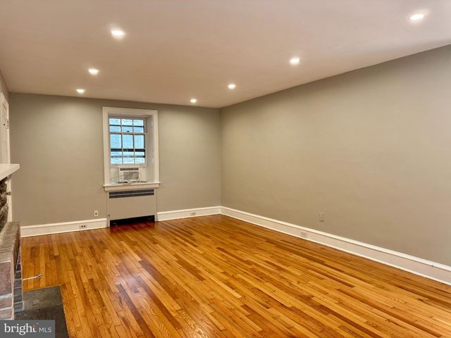 625 CHELTEN HILLS DR, Elkins Park, PA 19027