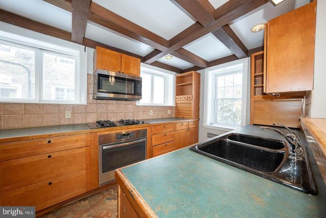 625 CHELTEN HILLS DR, Elkins Park, PA 19027