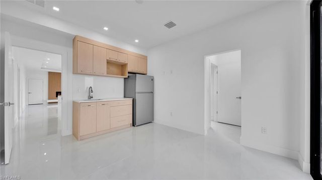 1506 NE 21st AVE, Cape Coral, FL 33909