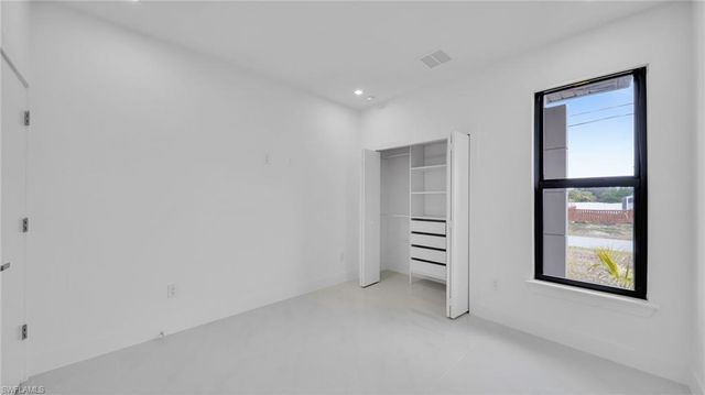 1506 NE 21st AVE, Cape Coral, FL 33909