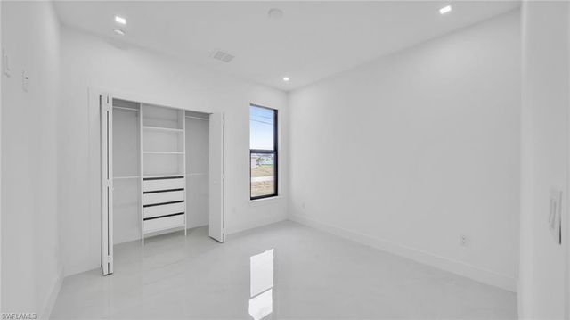 1506 NE 21st AVE, Cape Coral, FL 33909