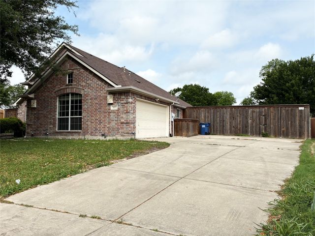 437 Carver Drive, Wylie, TX 75098