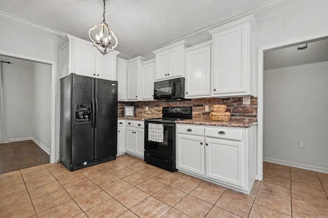 7 Lingo Road, Greenbrier, AR 72058