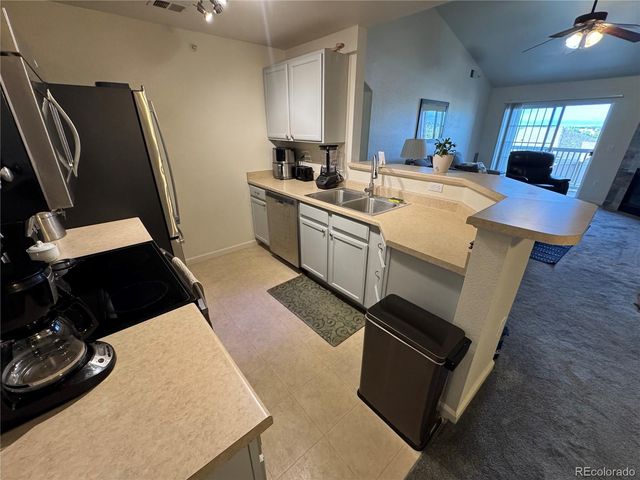 7440 S Blackhawk Street 12-304, Englewood, CO 80112