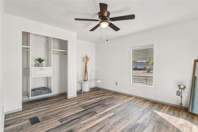 2038 Clearwater Drive, Bullhead City, AZ 86442