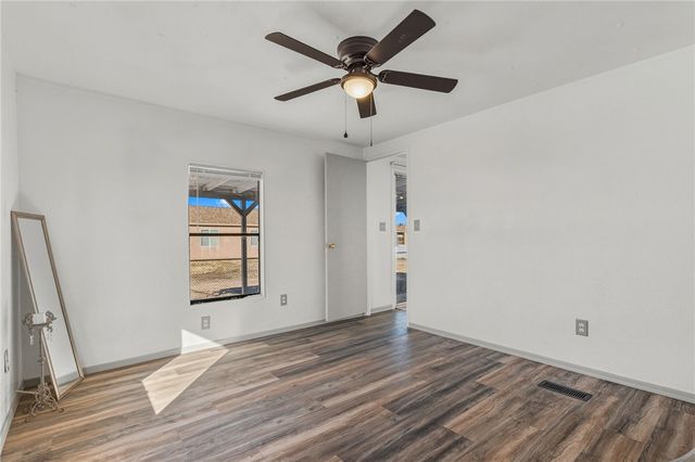 2038 Clearwater Drive, Bullhead City, AZ 86442