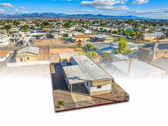 2038 Clearwater Drive, Bullhead City, AZ 86442