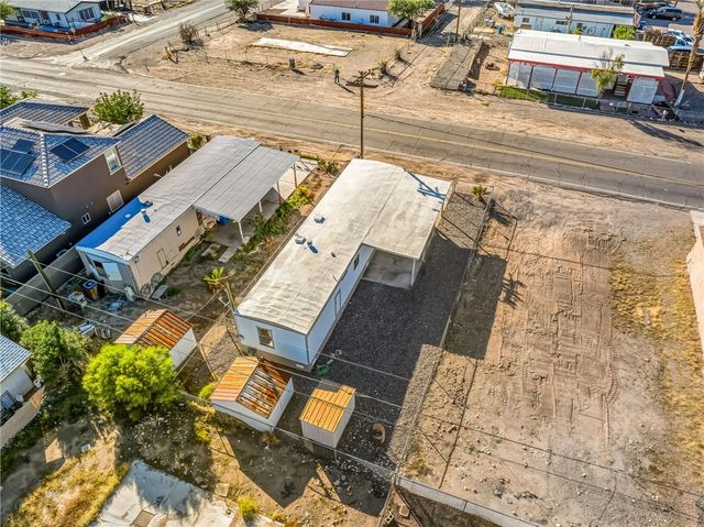 2038 Clearwater Drive, Bullhead City, AZ 86442