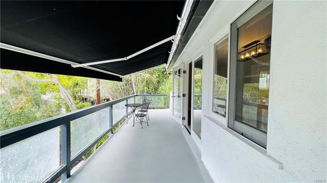 2183 Argyle Avenue, Los Angeles, CA 90068