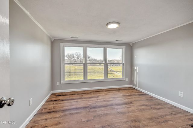 16106 Lee Highway, Bristol, VA 24202