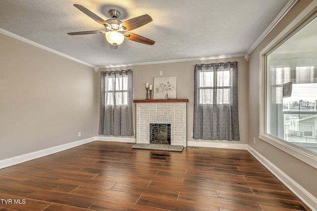 16106 Lee Highway, Bristol, VA 24202