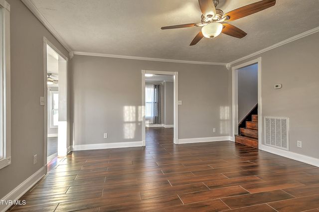 16106 Lee Highway, Bristol, VA 24202