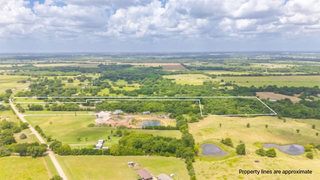3721 County Road 4040, Whitewright, TX 75491