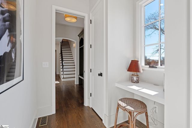 31 N Textile Avenue, Greenville, SC 29611