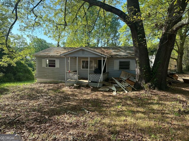 1099 Warren Drive, Riverdale, GA 30296