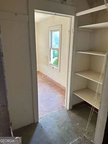 1099 Warren Drive, Riverdale, GA 30296