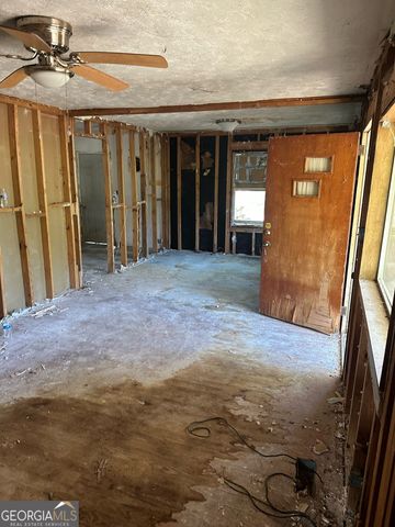 1099 Warren Drive, Riverdale, GA 30296