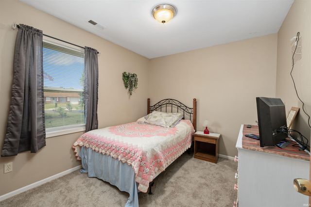 704 Francis Street, Garrett, IN 46738