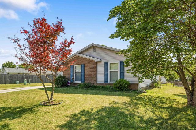 704 Francis Street, Garrett, IN 46738