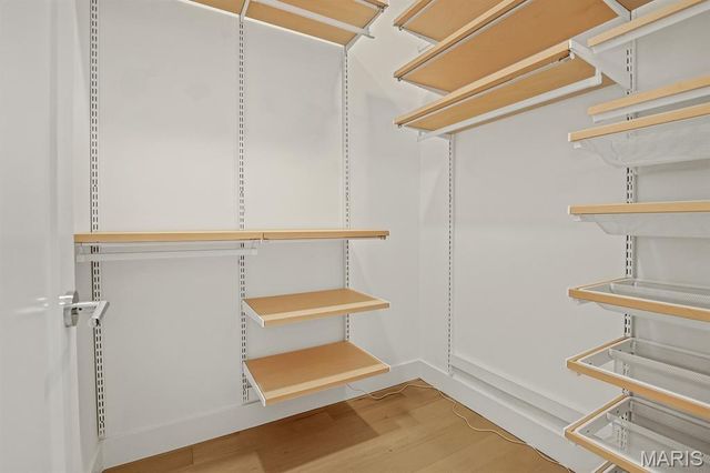 4427 Vista Avenue, St Louis, MO 63110