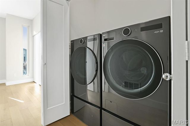 4427 Vista Avenue, St Louis, MO 63110