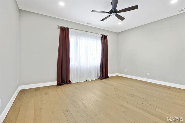 4427 Vista Avenue, St Louis, MO 63110