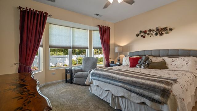 12385 Copper Lane, Huntley, IL 60142