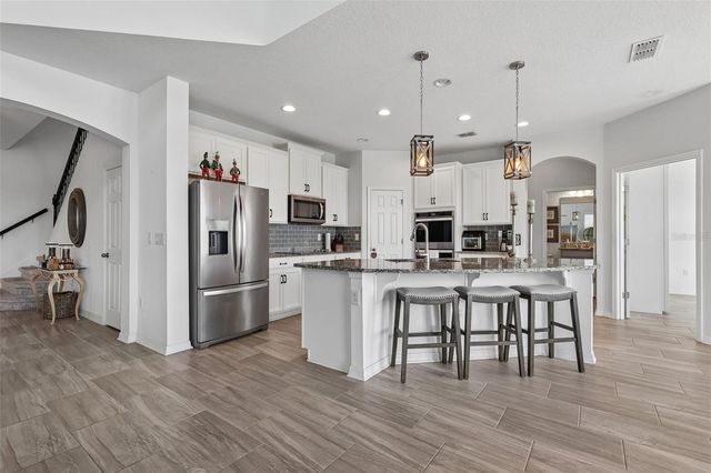 343 BLUE CYPRESS DRIVE, Groveland, FL 34736