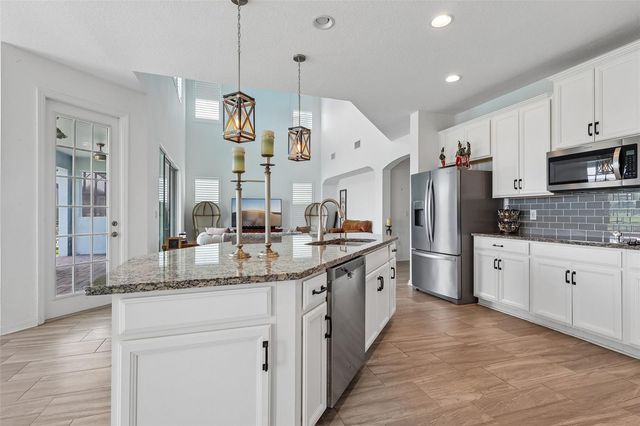 343 BLUE CYPRESS DRIVE, Groveland, FL 34736