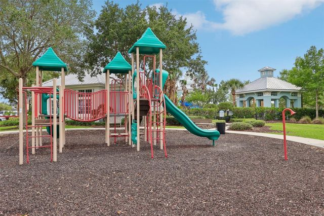 343 BLUE CYPRESS DRIVE, Groveland, FL 34736